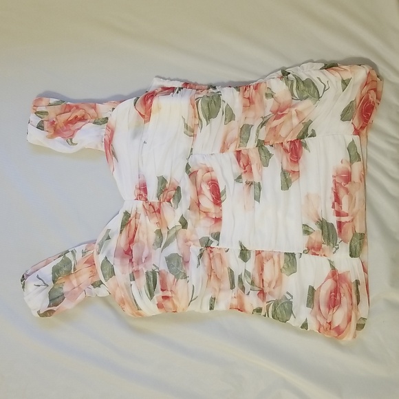 VENUS Floral Top XL - Picture 1 of 4